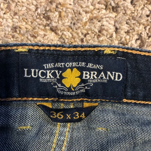 Lucky jeans in great condition - Picture 3 of 3